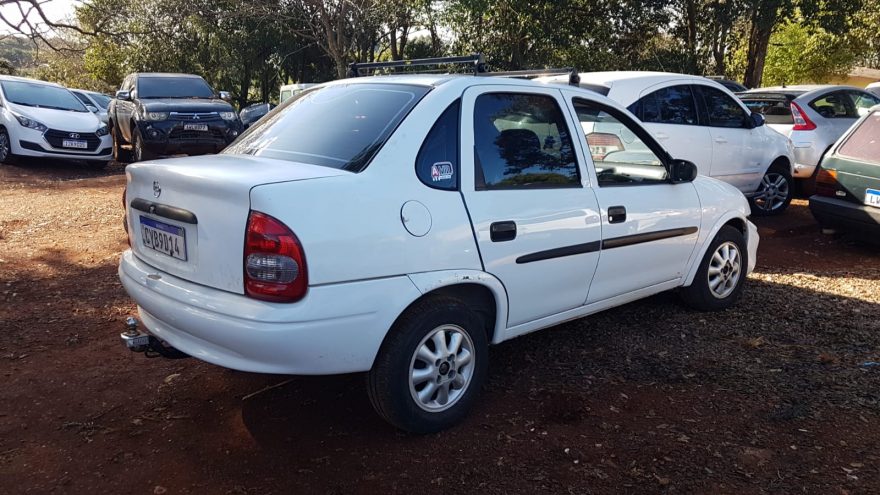 Veículo com indicativo de furto é recuperado no Bairro Interlagos