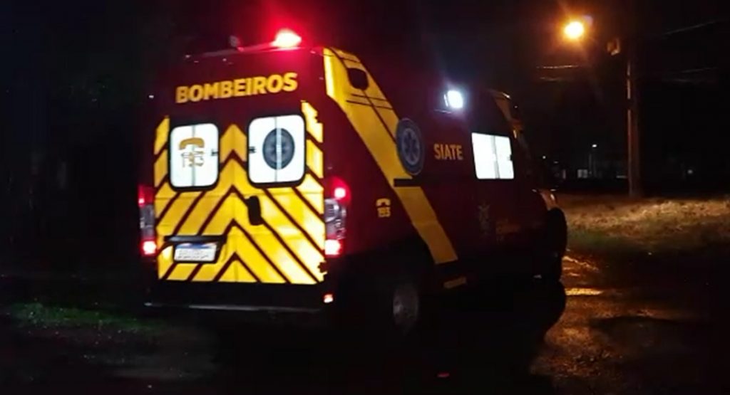 Corpo de Bombeiros atende vítima de colisão na PRc-467