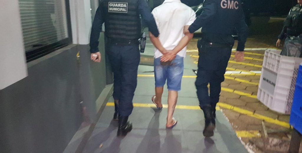 Homem é detido por não pagamento de pensão alimentícia