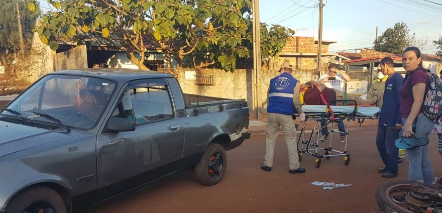 Motociclista fica ferido em acidente no Interlagos