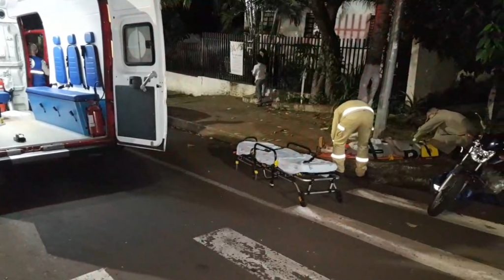 Colisão de trânsito na Manaus com a Manoel Ribas deixa jovem ferido