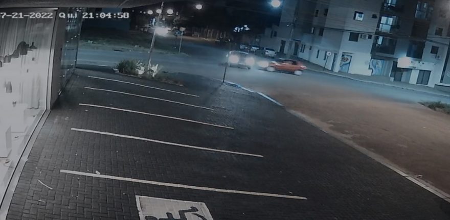Imagens mostram acidente no Centro de Cascavel