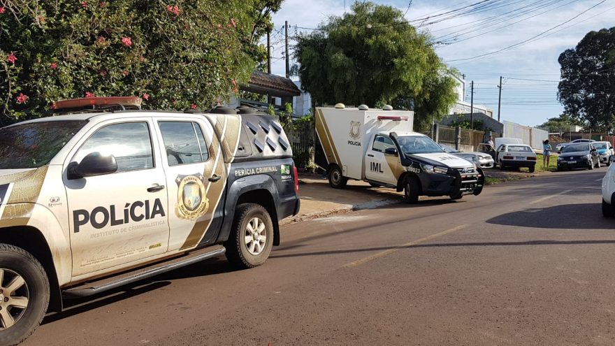IML é acionado para recolher corpo de Domingos Bueno de Farias de 79 anos, que faleceu após sofrer parada cardiorrespiratória no Periolo