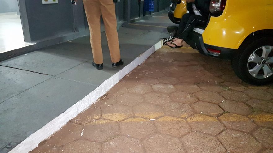 Mulher vai parar no hospital após ser agredida pelo companheiro no Bairro Cascavel Velho