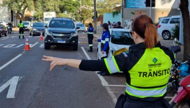 Imagem referente a Motorista que 'perdeu a carteira' após levar multa da Transitar reverte caso na justiça diante de irregularidade