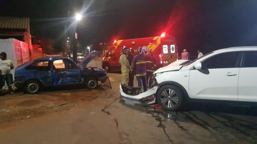 Grave acidente deixa mulher ferida no Bairro Interlagos
