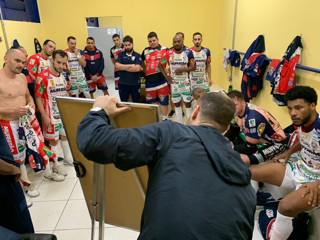 Cascavel Futsal volta à quadra nesta segunda-feira pela Libertadores