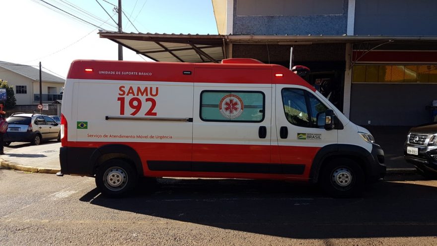 Mulher sofre queda de pressão e é socorrida pelo Samu no Bairro Santo Onofre