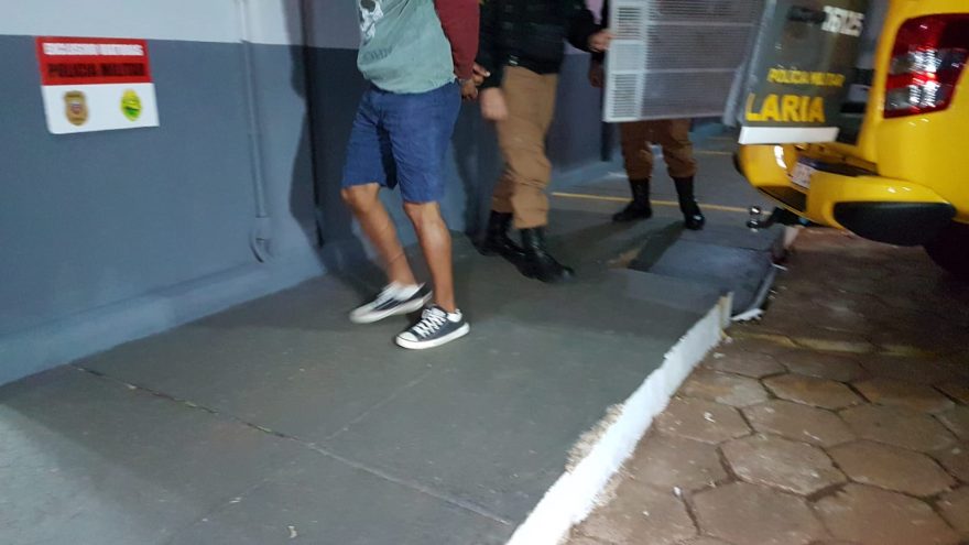 Há cinco dias em liberdade, indivíduo furta empresa e é detido pela Cavalaria