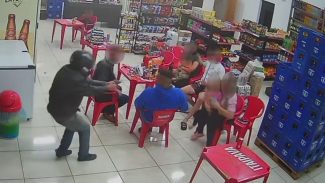 Conforme DH, homem que foi baleado no rosto teria envolvimento com o tráfico