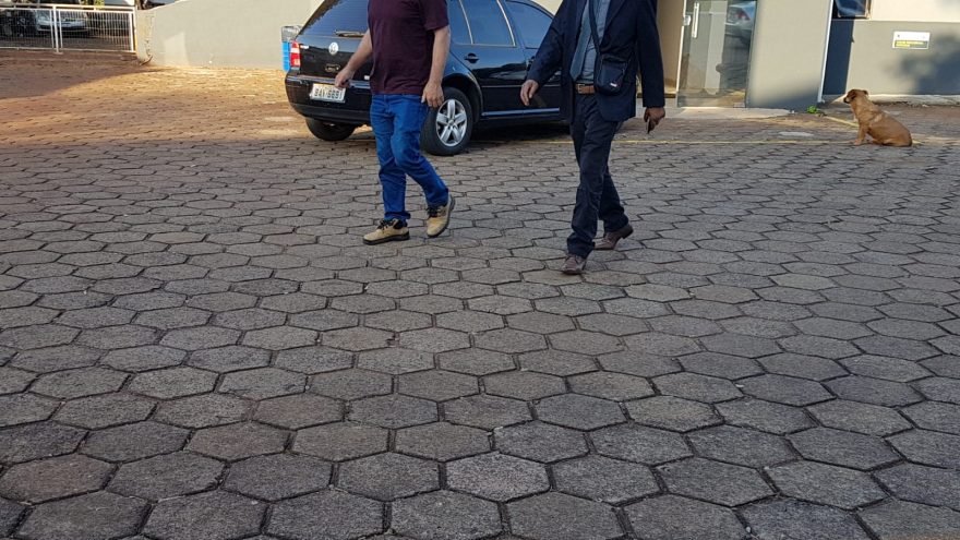 Autor de tentativa de homicídio no Cascavel Velho se apresenta na Delegacia de Homicídios
