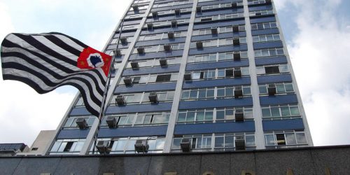 Eleições 2022: TRE-SP cadastra voluntários que saibam Libras Imagem referente a Eleições 2022: TRE-SP cadastra voluntários que saibam Libras