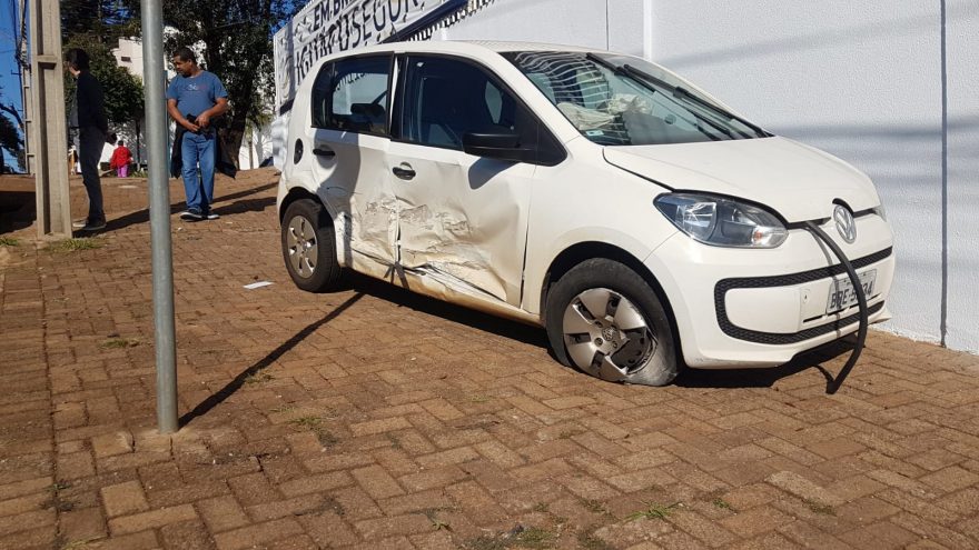 Acidente violento é registrado no Centro de Cascavel