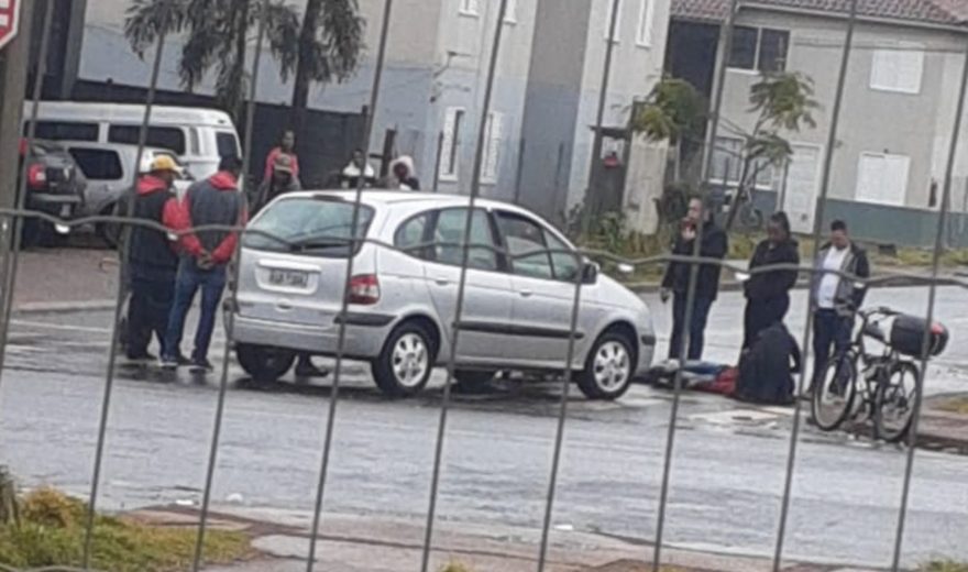 Motociclista fica ferido em acidente no Riviera