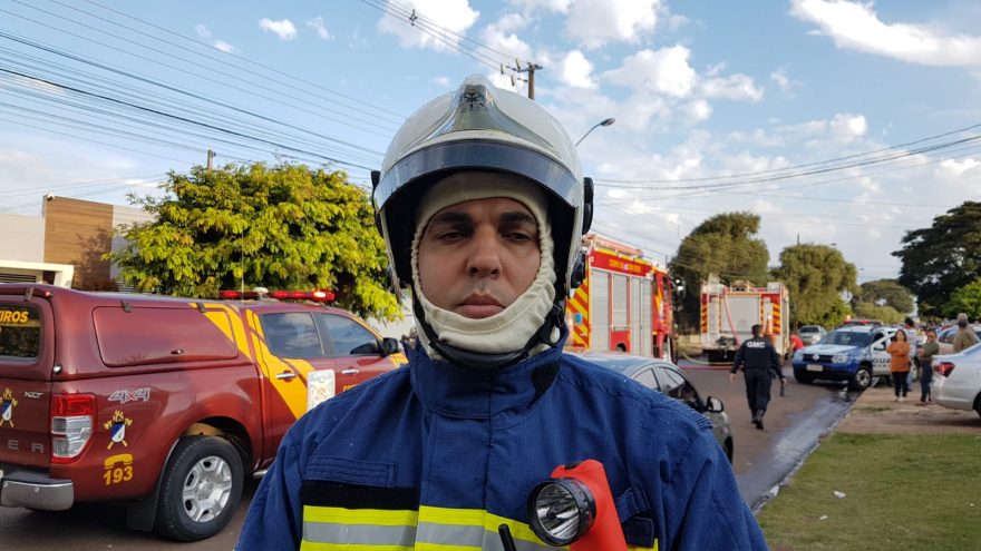 Corpo de Bombeiros dá detalhes sobre incêndio que destruiu residência no Bairro Santa Cruz