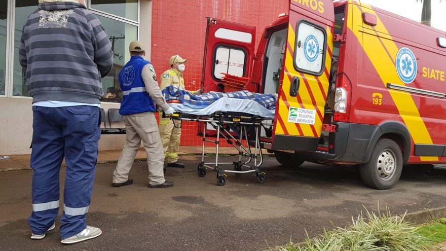 Acidente na Avenida Comil deixa adolescente ferido