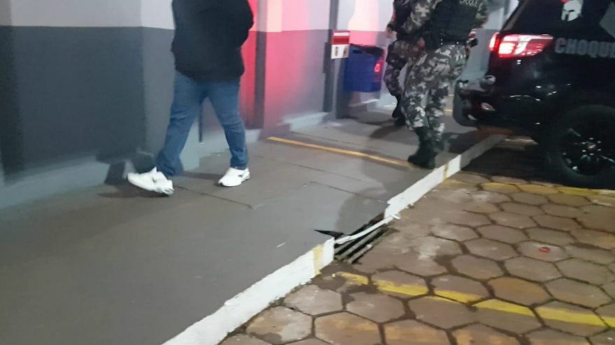 Choque detém homem e apreende munições no Bairro Brasmadeira