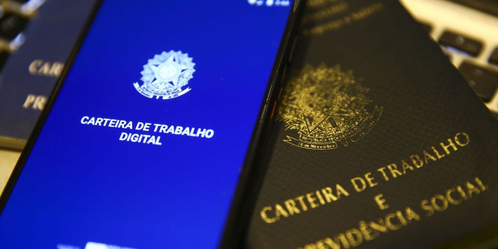 Agência do Trabalhador tem 881 oportunidades de emprego nesta quarta-feira