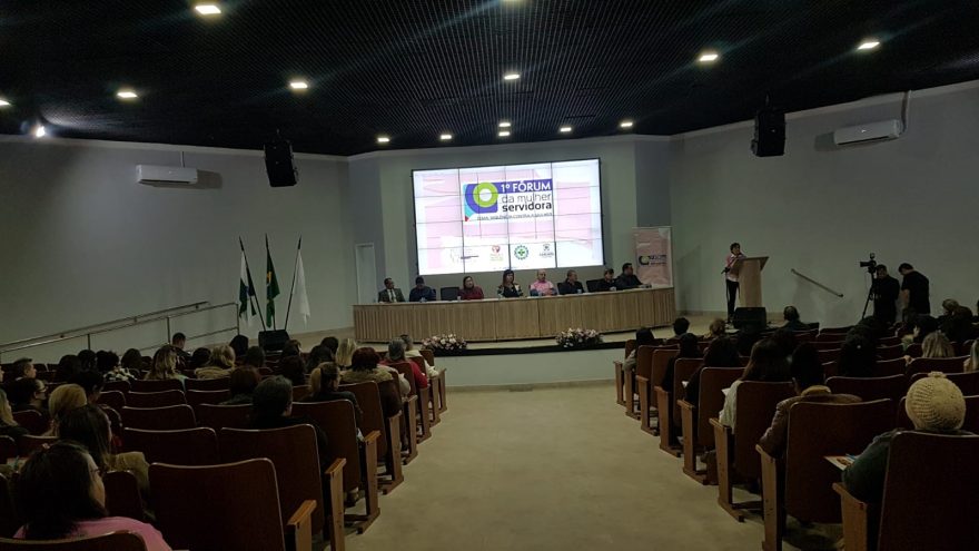 Prefeitura de Cascavel realiza 1º Fórum da Mulher Servidora
