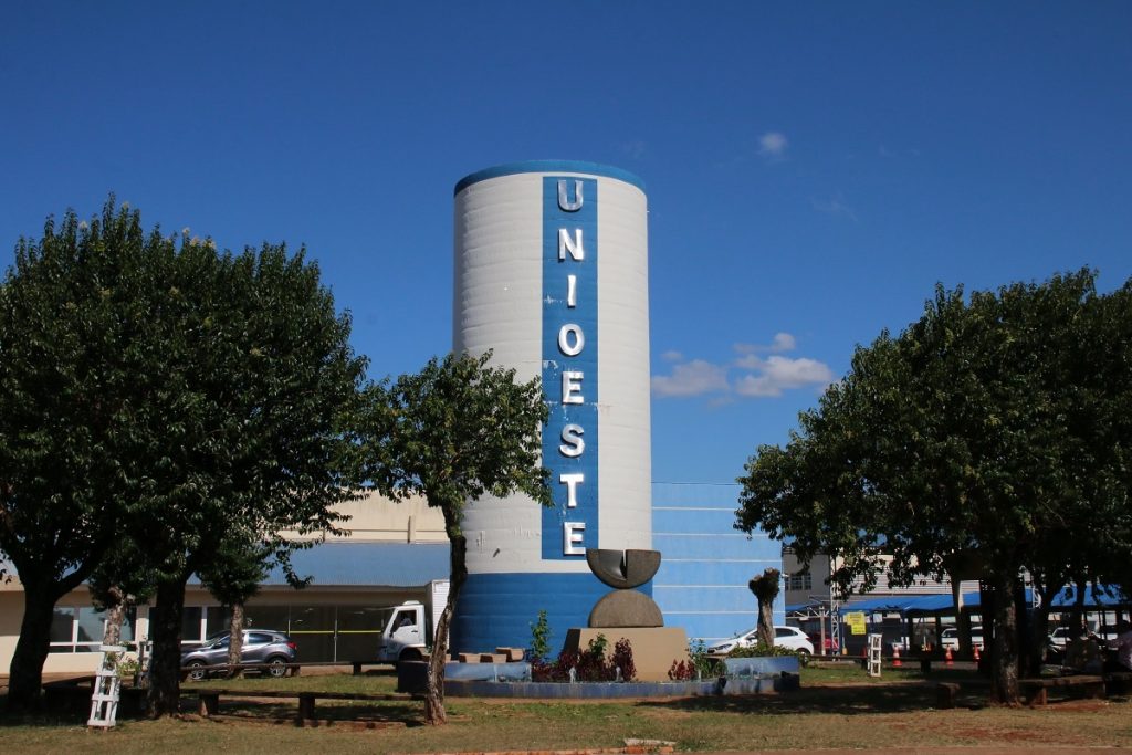 Unioeste Cascavel: 50 anos de ensino superior