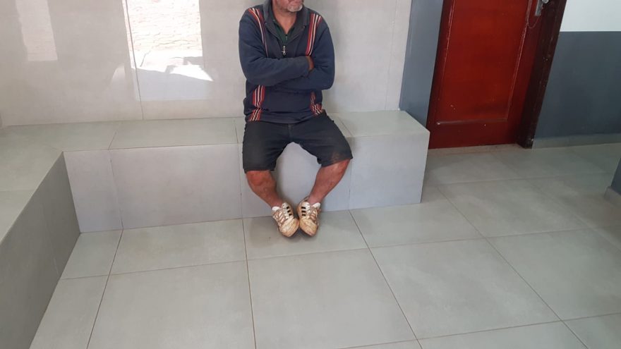 Após ser denunciado por invadir residência, homem de 46 anos é detido pela Cavalaria da PM