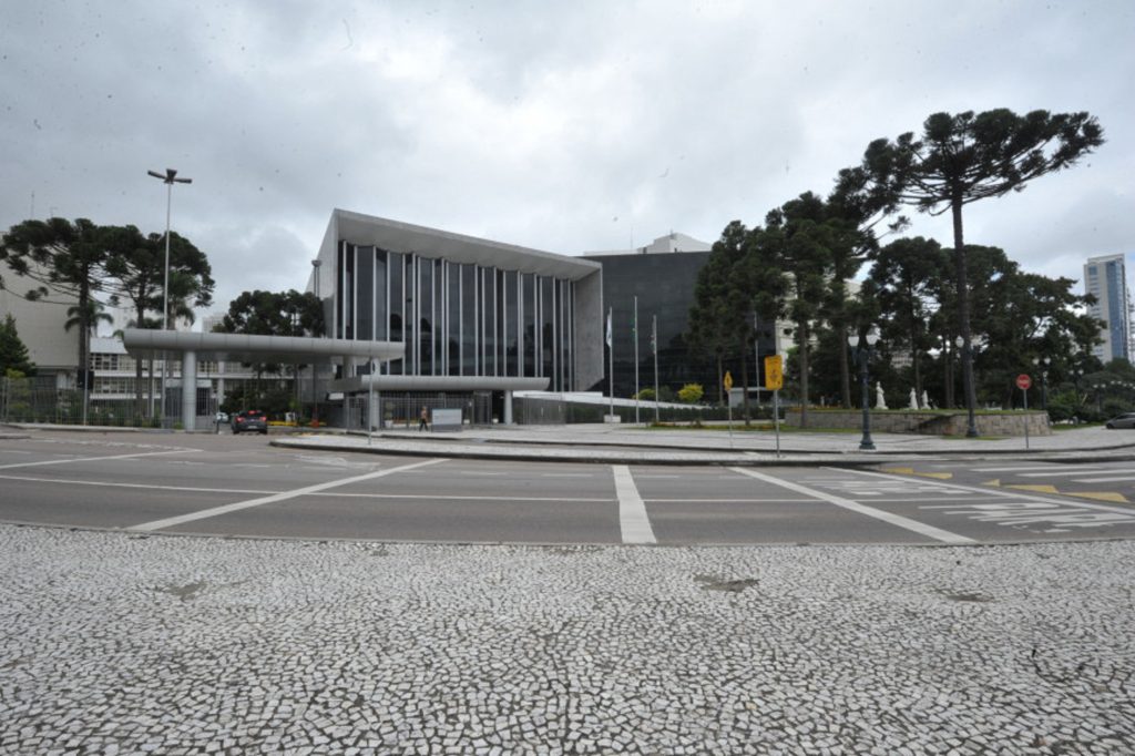 Proposta que cria Selo Empresa Amiga da Mulher volta a ser debatida na Assembleia