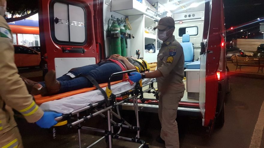 Mulher cai de cavalo na Colônia Barreiro, fica ferida e é levada à UPA Brasília