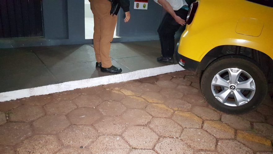Homem é detido após ameaçar companheira no Bairro Brasmadeira