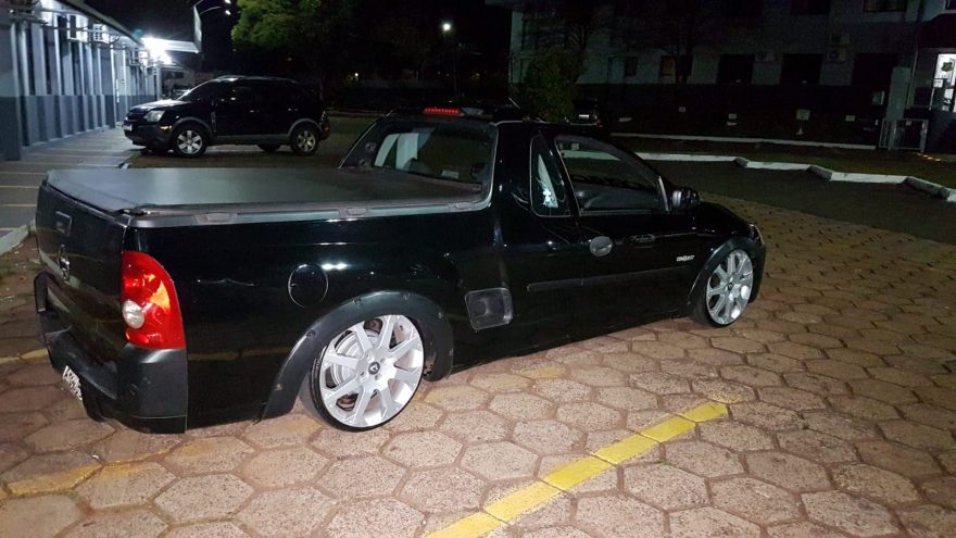 Após fugir de abordagem policial, casal é encaminhado à Delegacia