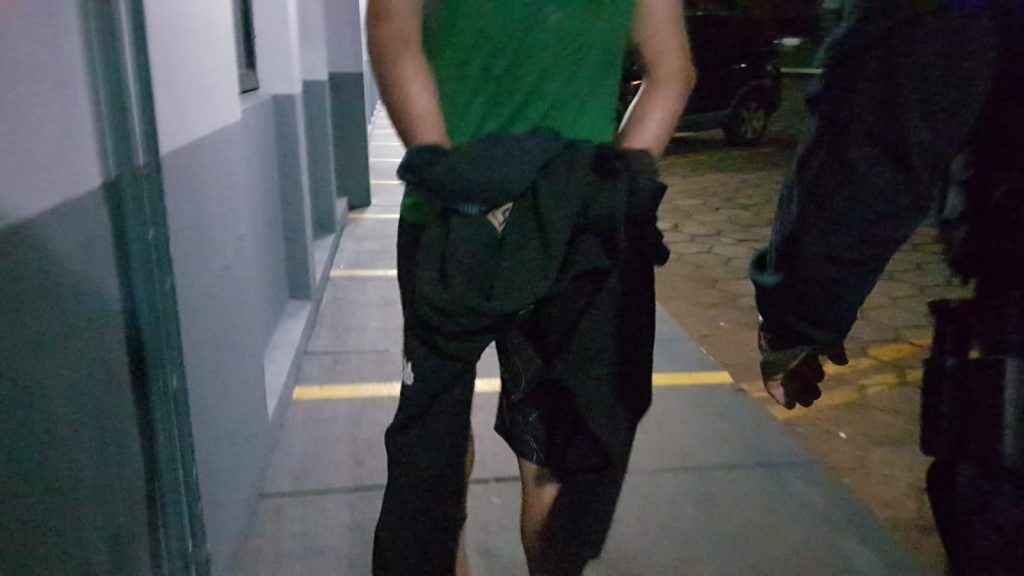 Homem é detido após briga de casal no Bairro Tarumã
