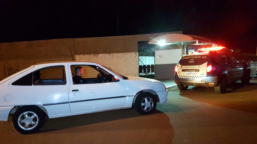 Dois são detidos pela GM após fuga na rodovia com veículo furtado
