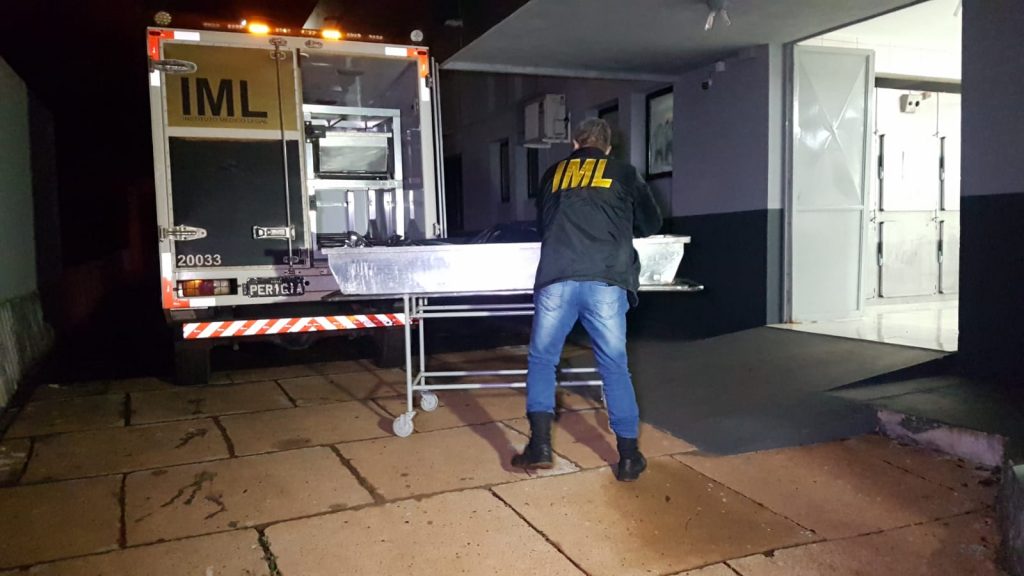 Homem atropelado na PR-473 é trazido para o IML de Cascavel