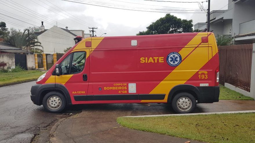 Mulher é socorrida no Bairro São Cristóvão após sofrer queda de mesmo nível