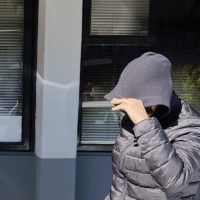 Imagem referente a Madrasta de Isabelly deixa delegacia após novo depoimento