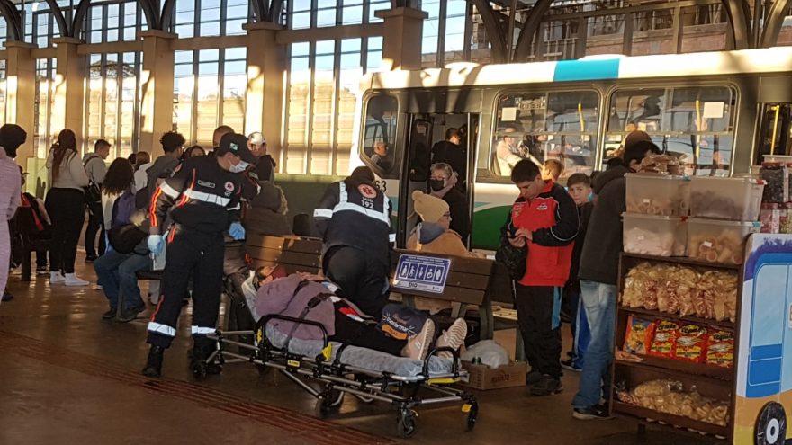 Samu é acionado após mulher sofrer queda no Terminal Oeste
