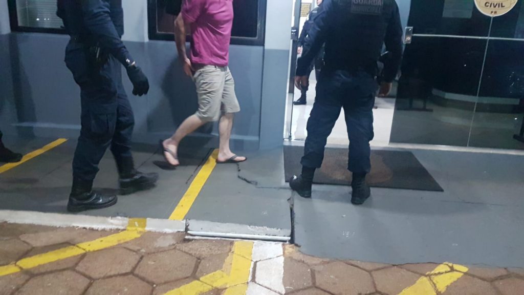 Homem é detido por violência doméstica no Santa Felicidade
