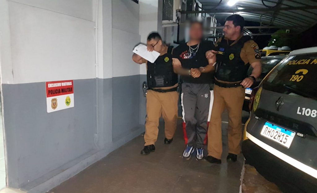Homem expulso de casa noturna tenta forçar volta, recusa TCO à PM e acaba na 15ª SDP