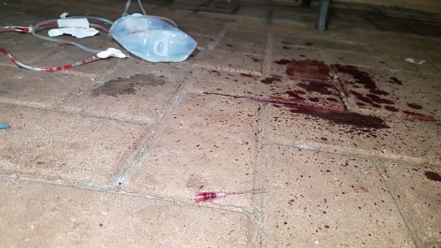 Pessoa em tratamento deixa UPA Brasília por conta própria e arranca soro do braço