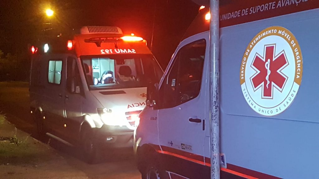 Idosa passa mal em casa e precisa ser levada ao Hospital em estado grave