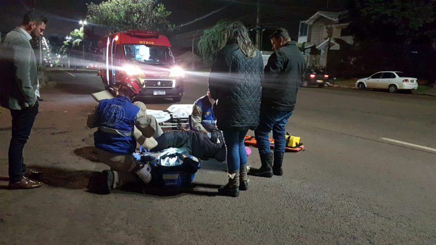 Motociclista sofre fratura em colisão na Avenida Brasil