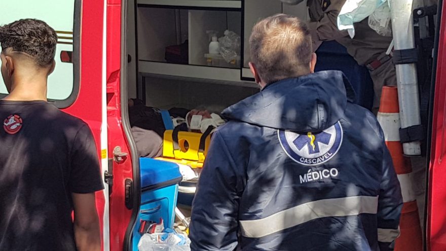 Motociclista fica ferido após colisão de trânsito no Bairro Coqueiral