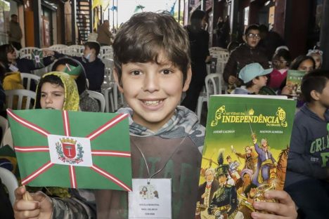 Curitiba – Personagens da história do Brasil são retratados em ilustrações e animações Imagem referente a Curitiba – Personagens da história do Brasil são retratados em ilustrações e animações