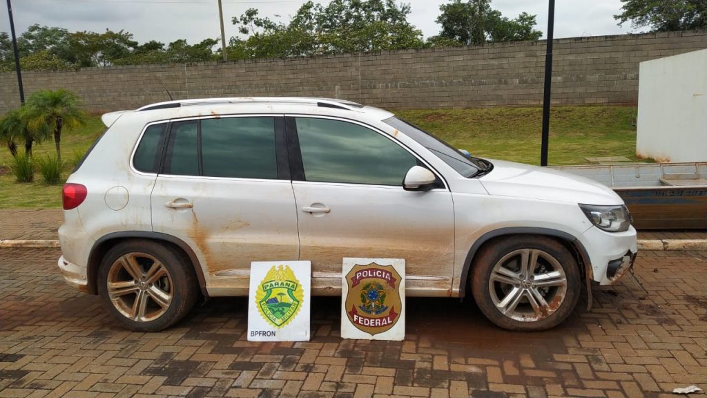 BPFron e PF apreendem veículo carregado com cigarros contrabandeados em Terra Roxa