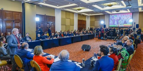 Lula diz que pretende reduzir o endividamento da famílias Imagem referente a Lula diz que pretende reduzir o endividamento da famílias