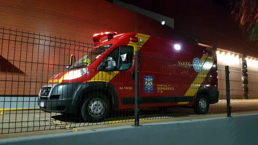 Homem sofre queda e fica ferido