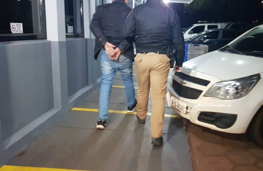 Homem acusado de agredir mulher é detido pela PM em Vera Cruz do Oeste