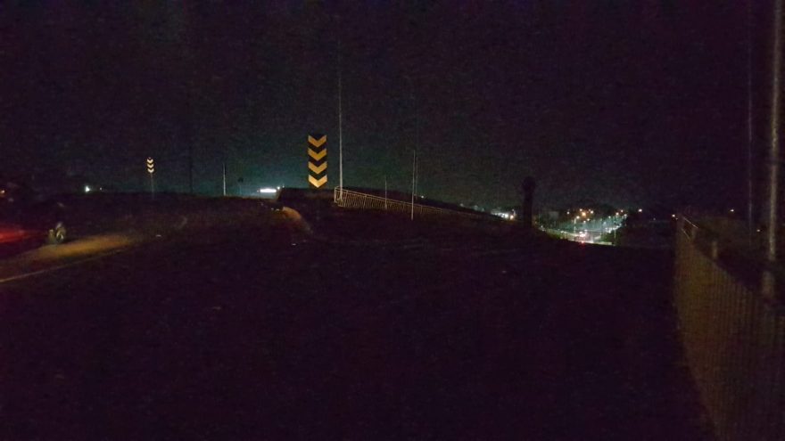 Viaduto da Olindo Periolo está completamente no escuro