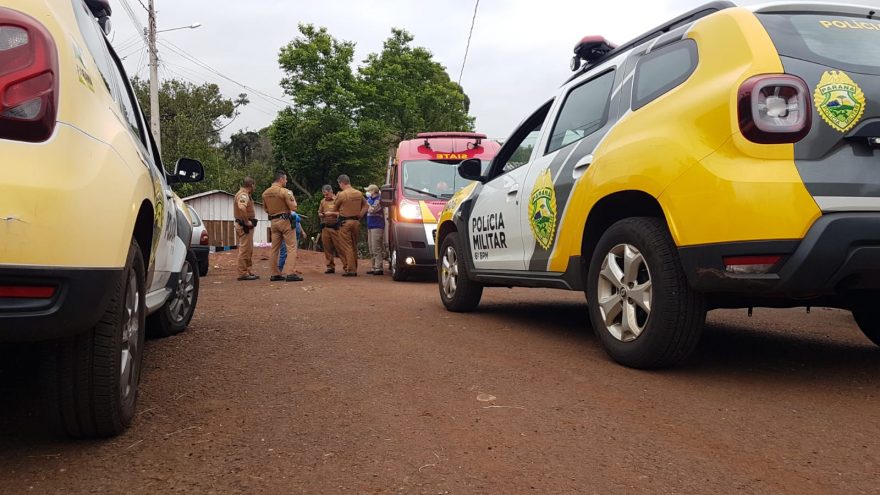 Após briga de família, jovem fica ferido após ter copo arremessado à cabeça