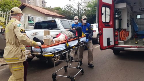 Imagem referente a Rapaz tem suspeita de fratura na perna após ser atropelado no Centro