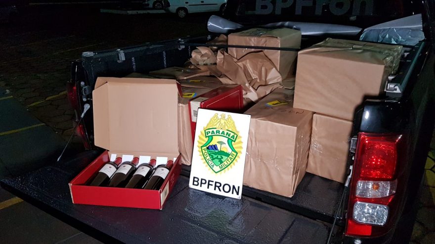 Dez caixas de vinhos importadas ilegalmente são apreendidas pelo BPFron